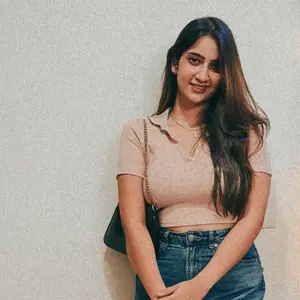 Riya profile photo - Platute tutor