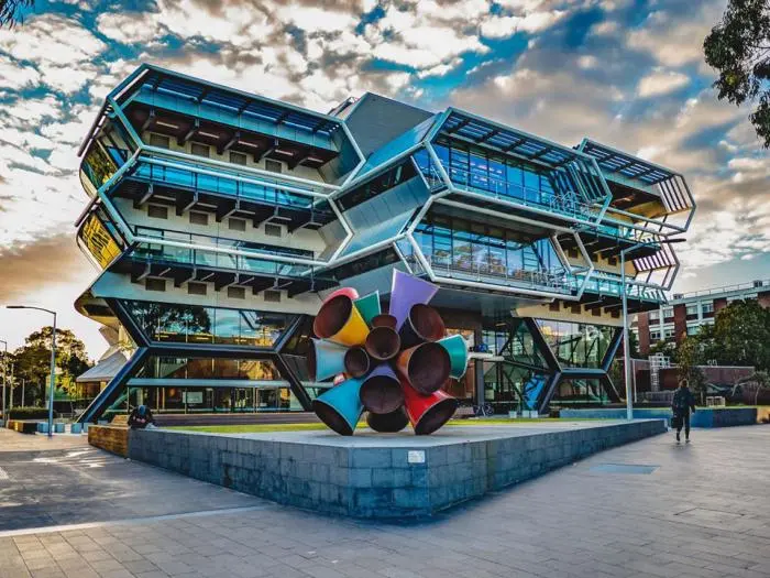 Monash University - Platute